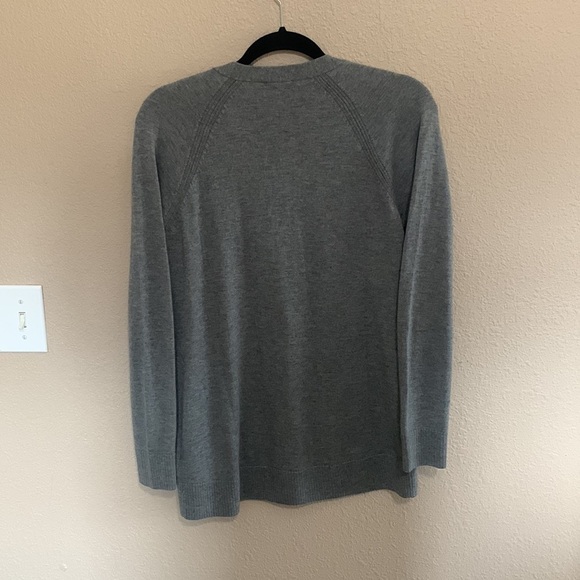 Womens Gap cardigan sweaters - same style for both colors - Picture 3 of 9